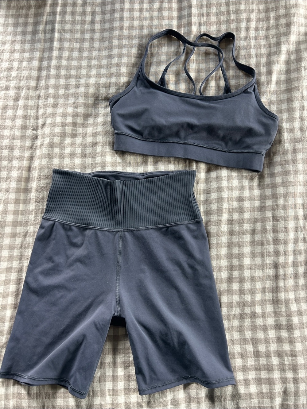Vuori matching set